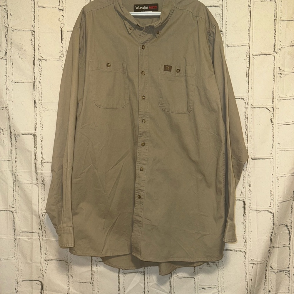 Wrangler Men's WorkWear Beige Button-Down Shirt